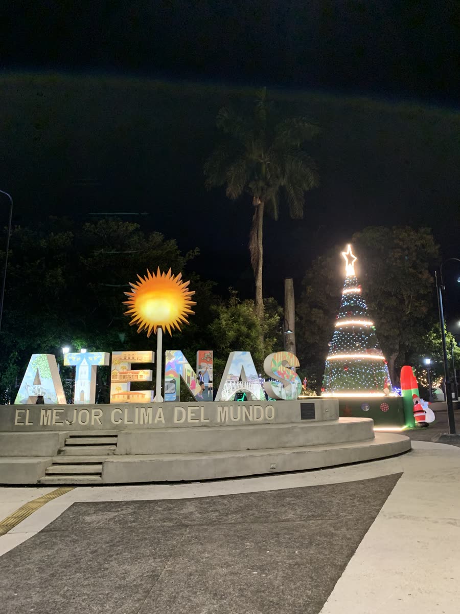 Atenas at Christmas